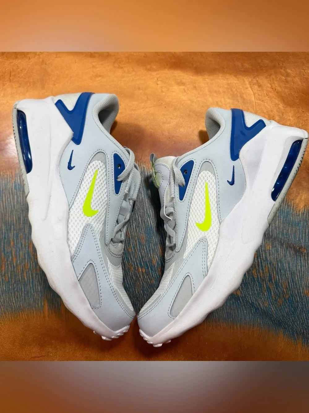 Nike Air Max Bolt Sneakers size 6Y Pure Platinum Royal Volt